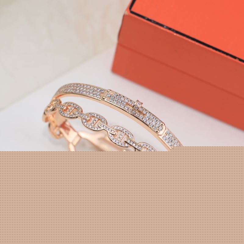 H**mes bracelets